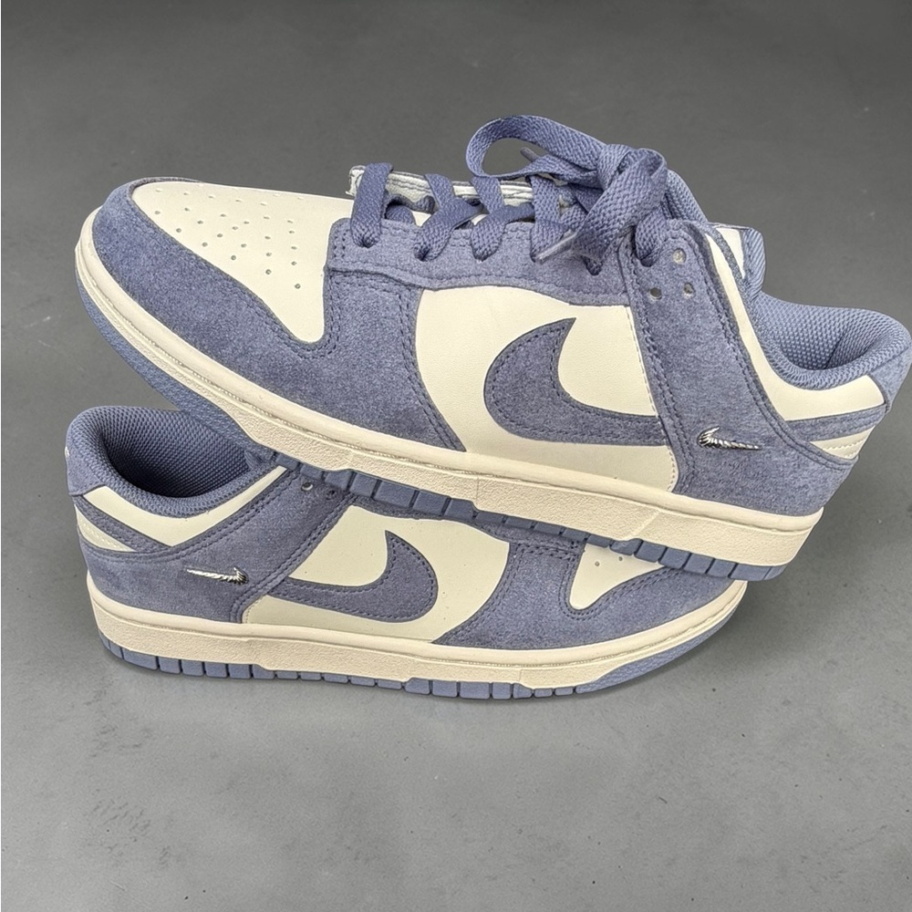 Nike Women’s Dunk low in Sail and World Indigo size 11.5W - Picture 2 of 8